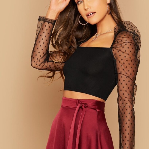 🔹New🔹Puff Sleeve Top - Picture 2 of 10